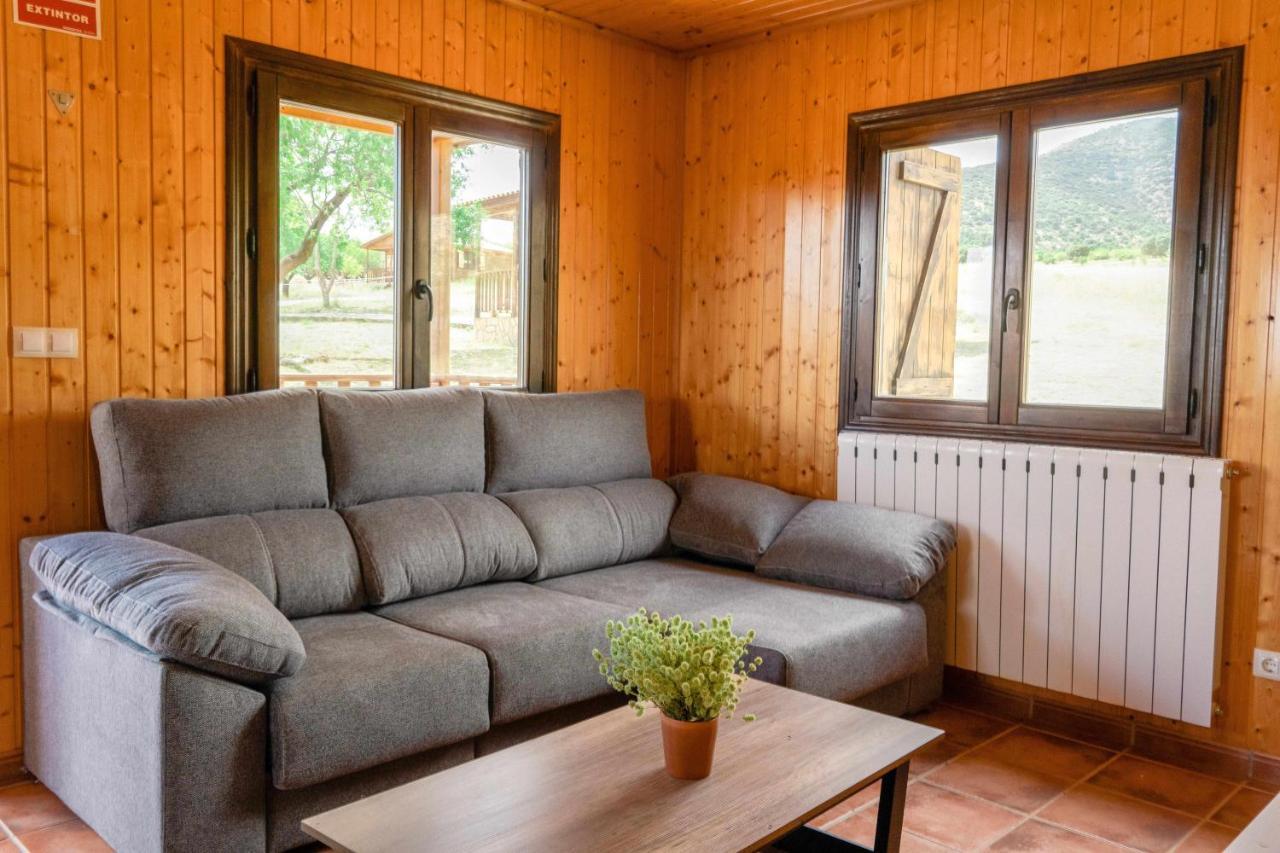 Aldea Los Odres - Cabanas De Madera De 1ª Con Piscina Privada Y Bbq En La Puerta Moratalla  Exterior photo